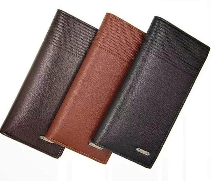'Men's Leather Wallet' Carry Style: Premium Wallets Now 25% OFF!